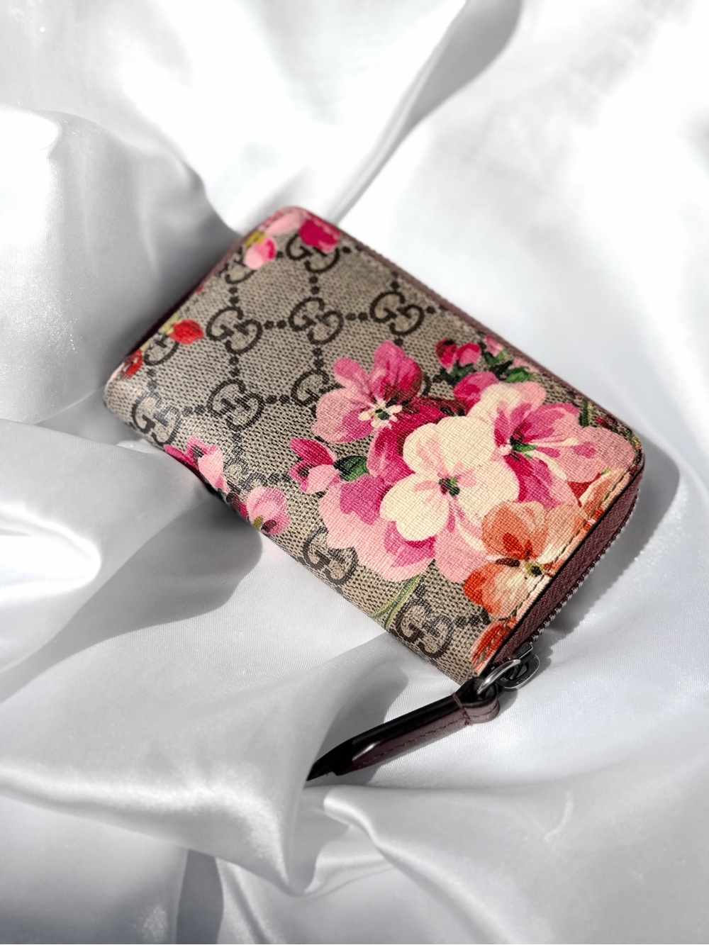 Gucci Blooms Floral Zip-Around Card Case